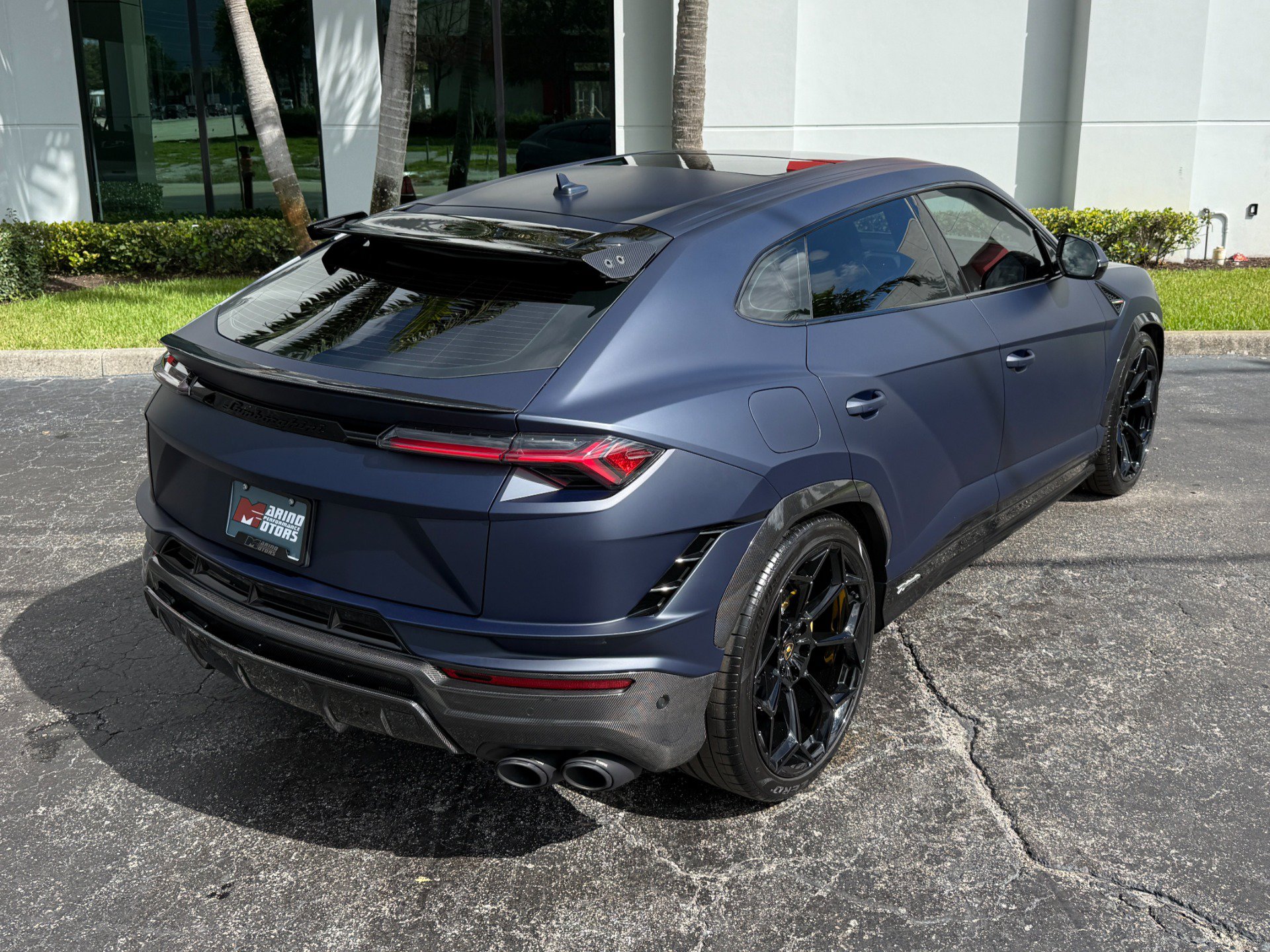 Used 2024 Lamborghini Urus Performante AWD/4WD image 17