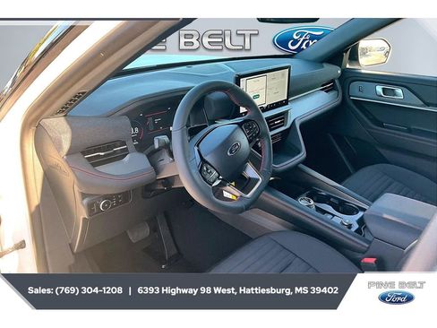 New 2026 Ford Explorer ST-Line w/ ST-Line Street Pack AWD/4WD image 8