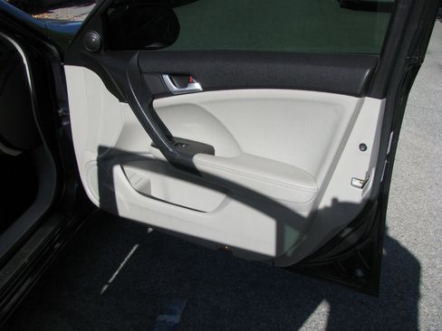 Used 2012 Acura TSX Sedan image 12