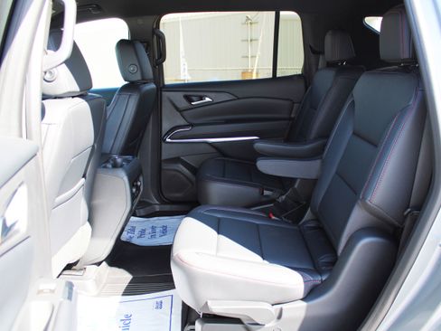 New 2026 Chevrolet Traverse Z71 w/ Driver Confidence Package image 39