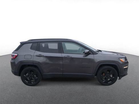 Certified 2019 Jeep Compass Altitude image 9