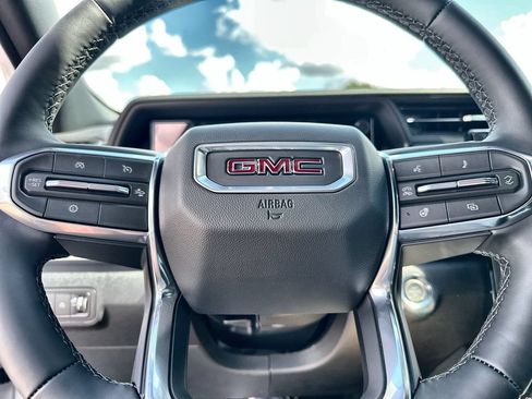 New 2026 GMC Terrain Elevation w/ Black Edition FWD image 33