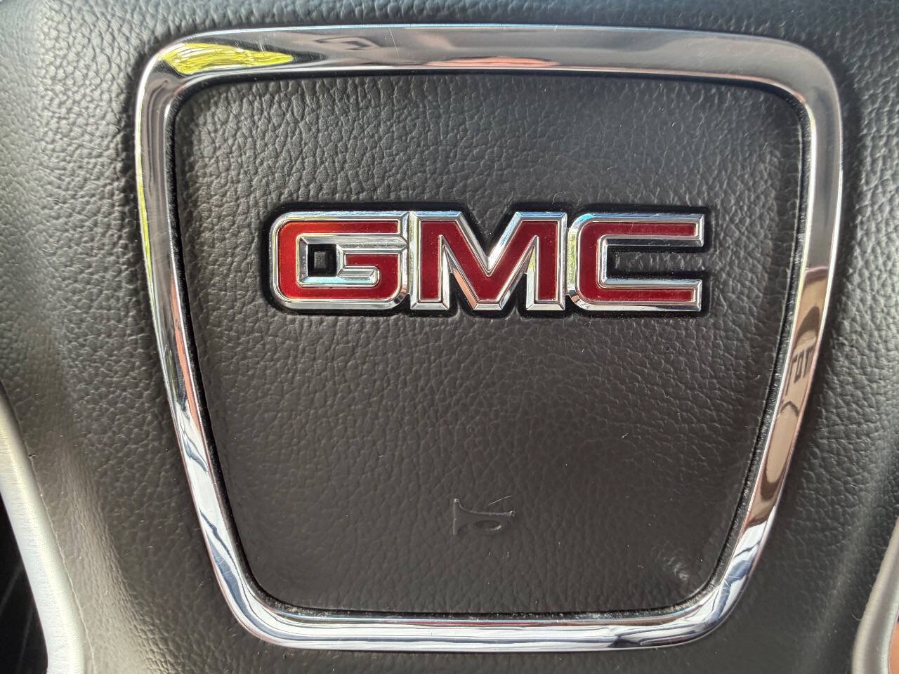 Used 2016 GMC Yukon SLT AWD/4WD image 13