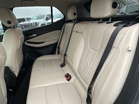 Certified 2024 Buick Encore GX Avenir image 13