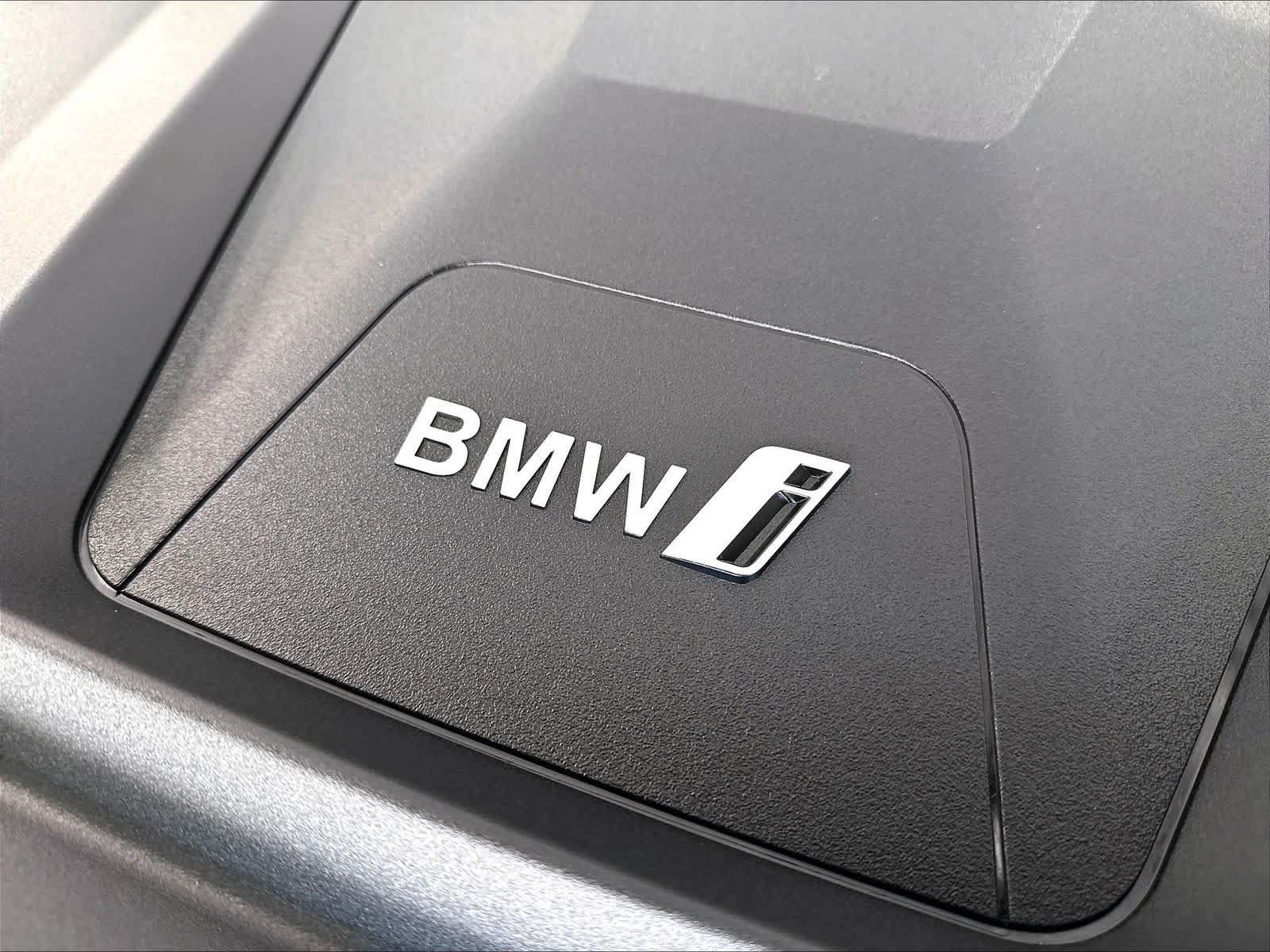 Used 2024 BMW i4 eDrive35 w/ Premium Package RWD image 35