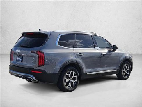 Used 2022 Kia Telluride EX FWD image 5