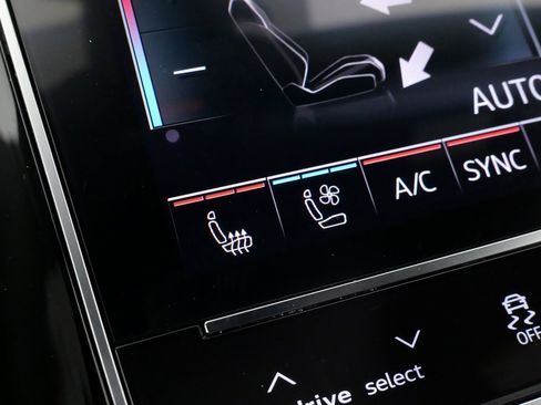 Used 2025 Audi Q7 3.0T Premium Plus w/ Premium Plus Package image 69