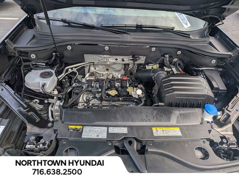 Used 2025 Volkswagen Atlas SE image 39