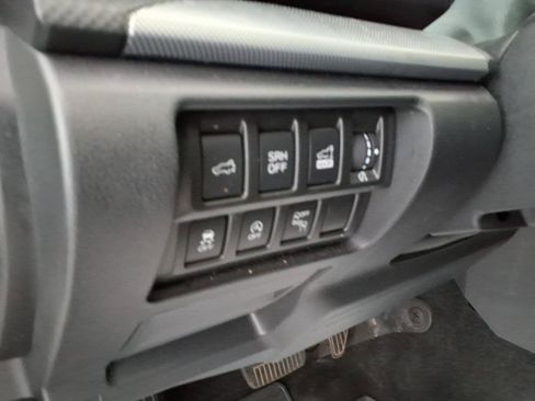 Used 2019 Subaru Forester Limited AWD/4WD image 22