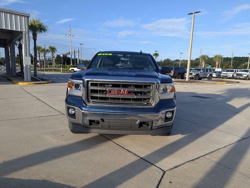 Used 2015 GMC Sierra 1500 SLE w/ SLE Value Package AWD/4WD image 8