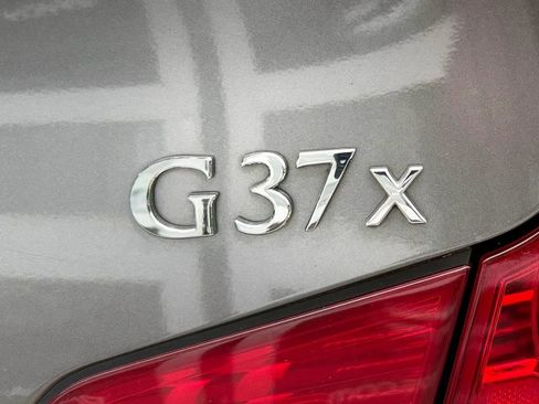 Used 2013 INFINITI G37 x Sedan w/ Premium Pkg AWD/4WD image 46