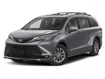 New 2026 Toyota Sienna XLE
