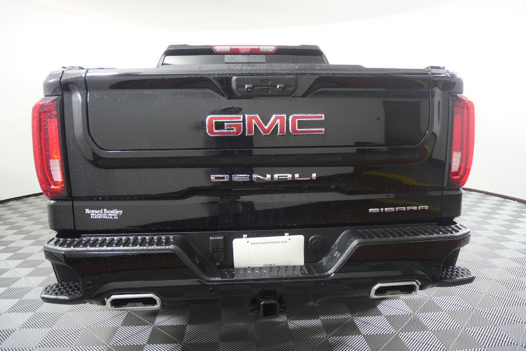 Used 2025 GMC Sierra 1500 Denali AWD/4WD image 6