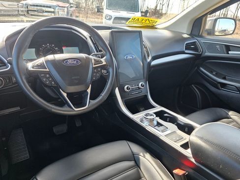 Used 2024 Ford Edge SEL AWD/4WD image 46