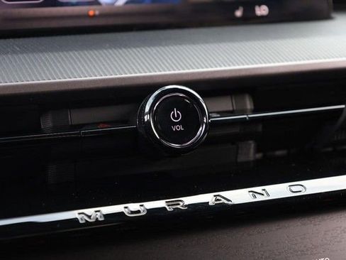 Certified 2025 Nissan Murano SV AWD/4WD image 19