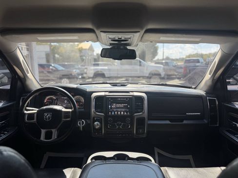 Used 2016 RAM 1500 Laramie AWD/4WD image 17