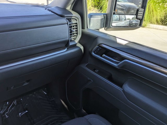 Used 2026 Chevrolet Silverado 2500 LT AWD/4WD image 17