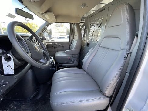 New 2025 Chevrolet Express 2500 w/ Driver Convenience Package image 26