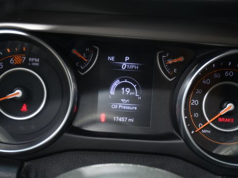 Used 2020 Jeep Wrangler Sport AWD/4WD image 11