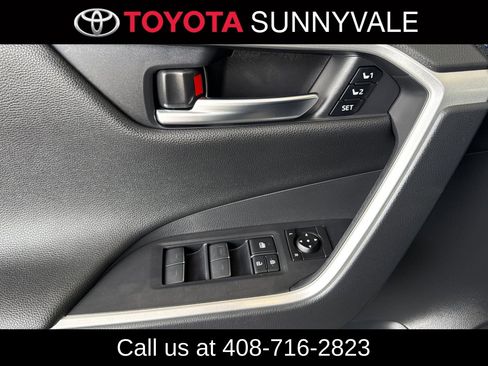 Certified 2025 Toyota RAV4 XSE w/ Advanced Technology Package AWD/4WD image 17