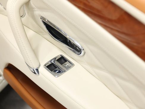 Used 2016 Bentley Flying Spur W12 image 81