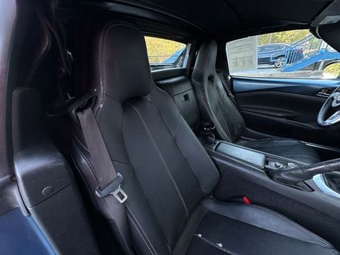 Used 2020 MAZDA MX-5 Miata RF Grand Touring w/ Appearance Package image 34
