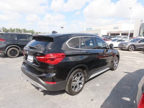 Used 2018 BMW X1 sDrive28i FWD image 10
