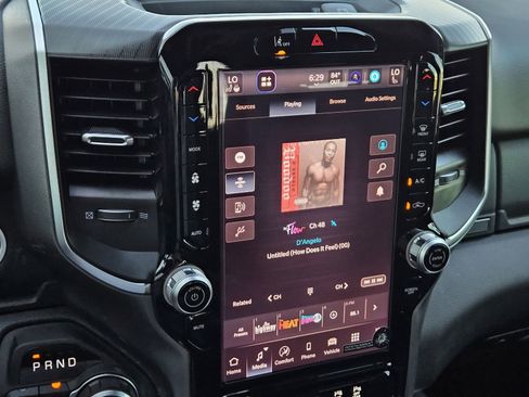 New 2026 RAM 1500 4x4 Crew Cab image 19