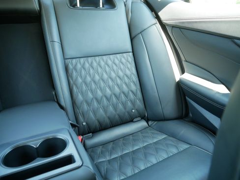 Used 2023 Nissan Maxima Platinum w/ Sport Mat Group FWD image 14