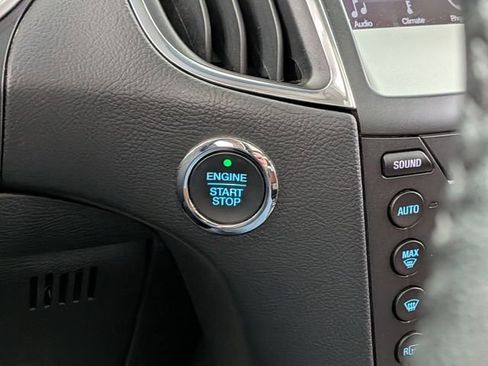 Certified 2019 Ford Edge Titanium w/ Equipment Group 301A image 27