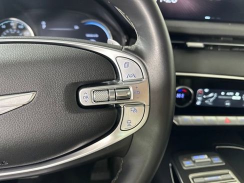 Used 2025 Genesis GV70 2.5T image 16