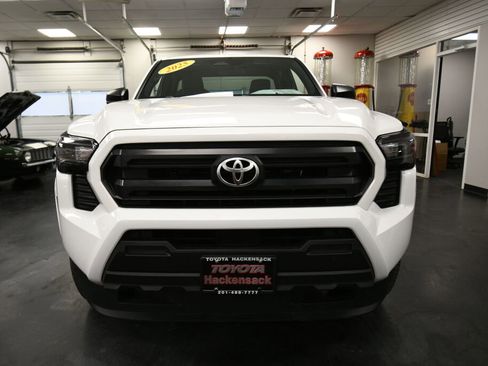 Certified 2025 Toyota Tacoma SR image 2
