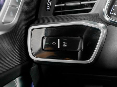 Used 2025 Audi RS 6 performance image 38