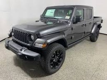 New 2025 Jeep Gladiator Sport
