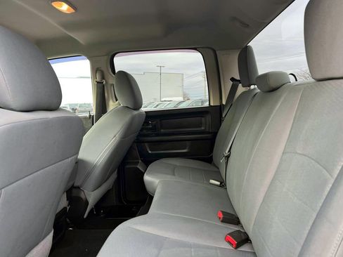 Used 2015 RAM 1500 Express image 11