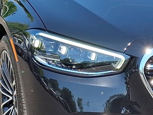 Certified 2026 Mercedes-Benz S 580 4MATIC Sedan image 9