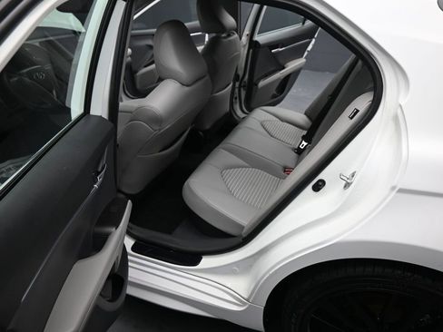 Used 2024 Toyota Camry SE w/ Audio Upgrade Package image 22