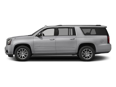 Used 2018 GMC Yukon XL Denali w/ Enhanced Security Package AWD/4WD image 6