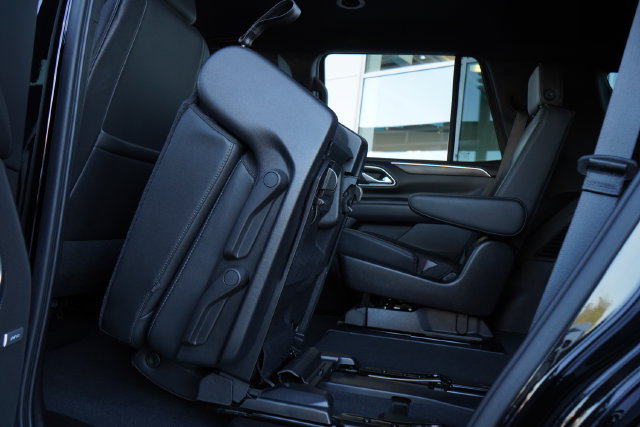 Used 2021 Chevrolet Tahoe Z71 AWD/4WD image 30