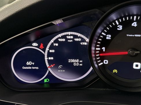 Certified 2023 Porsche Cayenne AWD/4WD image 53