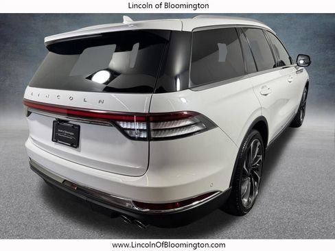 Used 2021 Lincoln Aviator Reserve w/ Equipment Group 201A AWD/4WD image 7