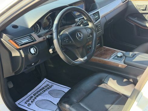 Used 2010 Mercedes-Benz E 350 Sedan image 9