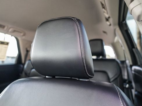 Used 2022 Nissan Pathfinder SL image 23