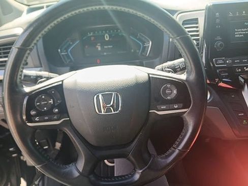 Used 2018 Honda Odyssey EX-L image 15