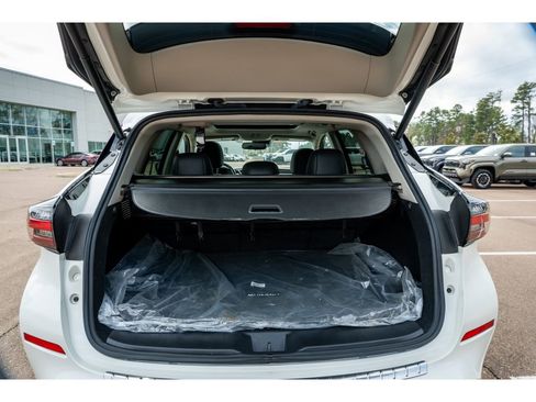 Used 2022 Nissan Murano Platinum w/ Cargo Package image 15