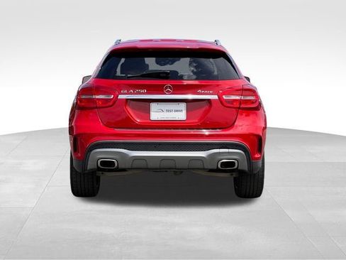 Used 2016 Mercedes-Benz GLA 250 4MATIC image 4