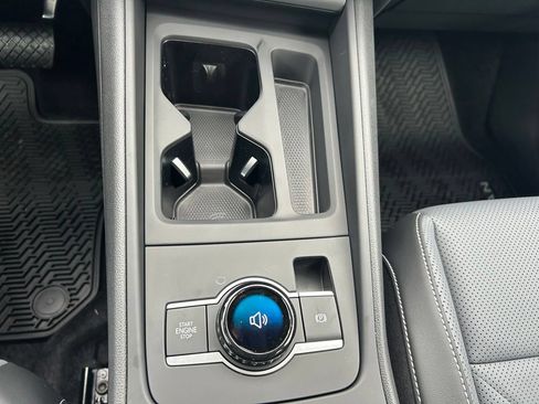 New 2026 Volkswagen Tiguan SE FWD image 53