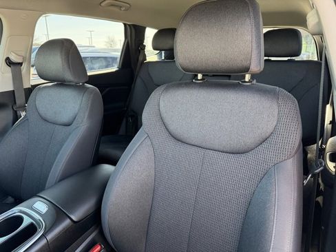 Used 2021 Hyundai Santa Fe SE w/ Cargo Package image 10