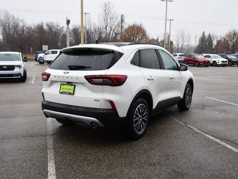 New 2026 Ford Escape Base w/ PHEV Premium Package image 6