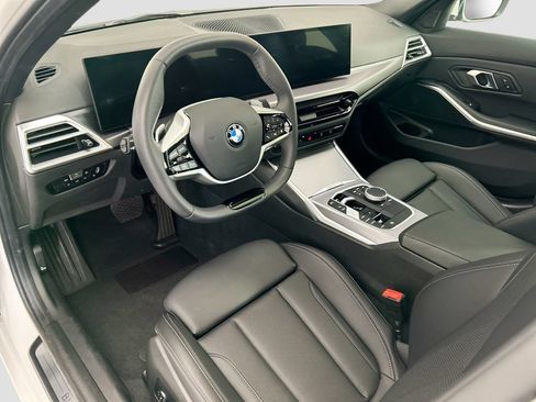 Used 2026 BMW 330i Sedan w/ Convenience Package RWD image 9